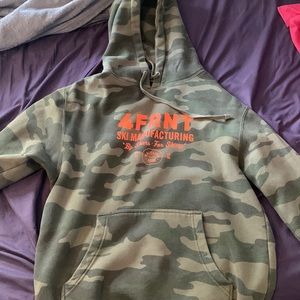 4front camo sweatshirt